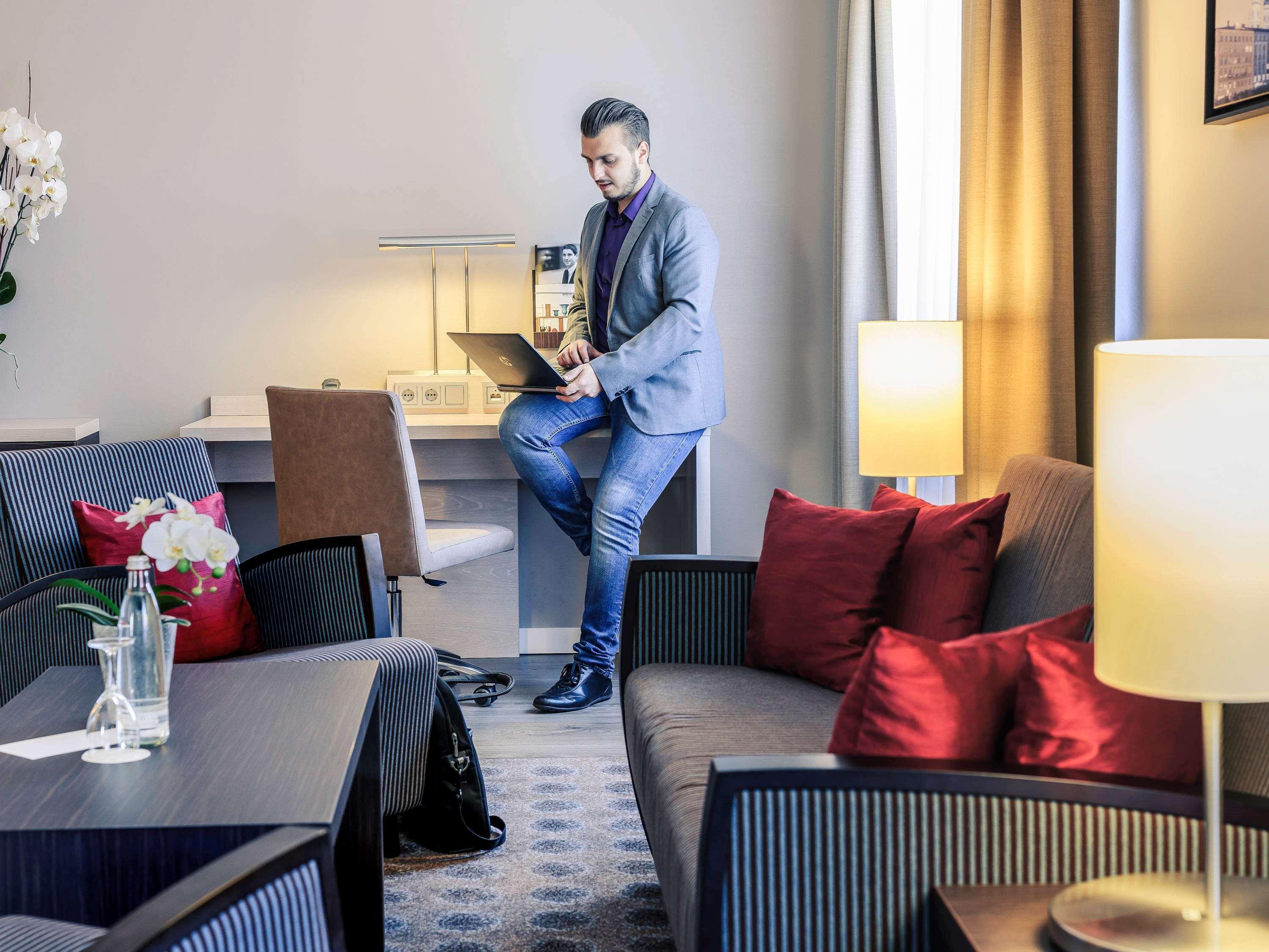 Mercure Hotel Muenchen Sued Messe Dış mekan fotoğraf
