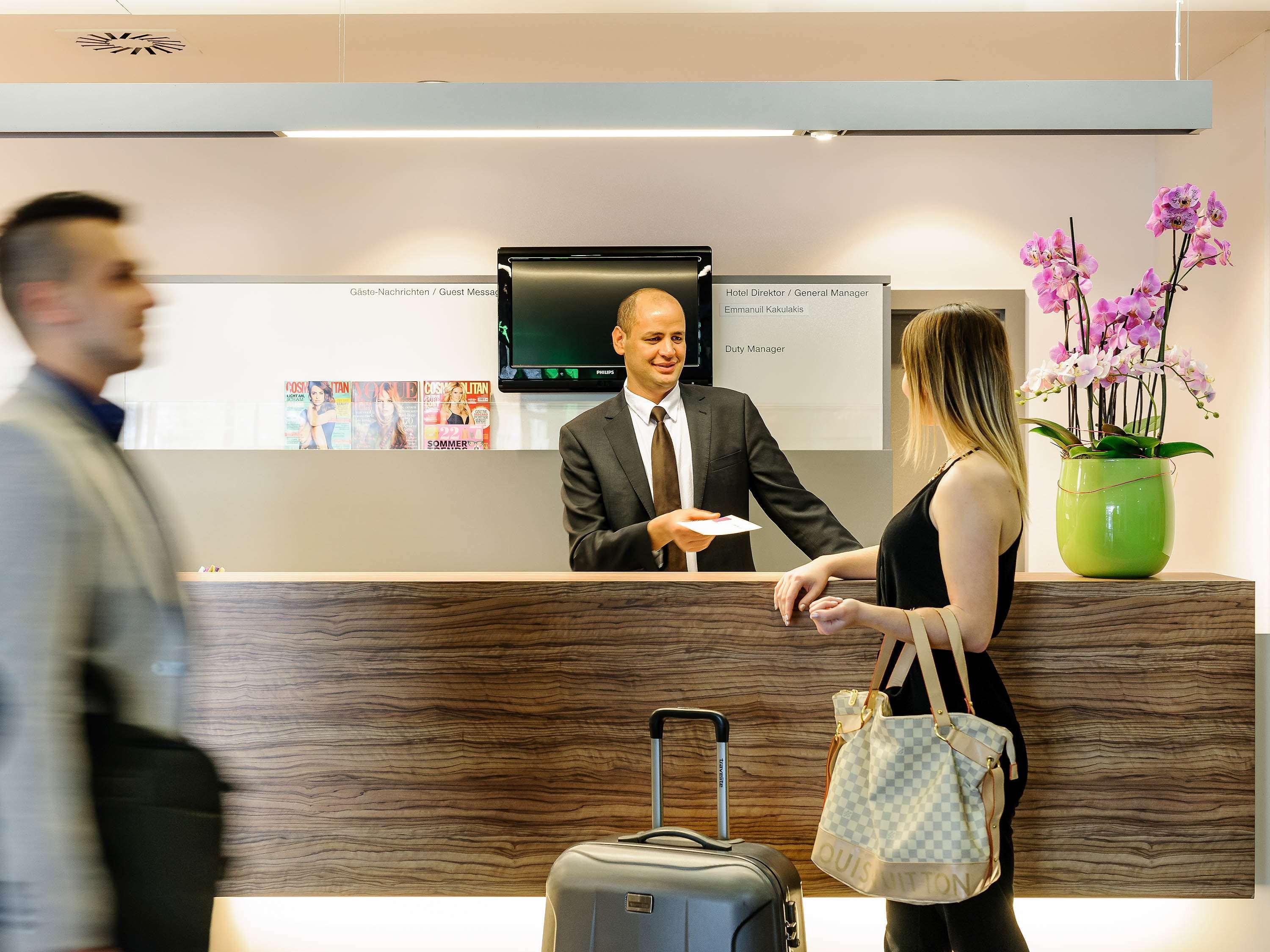Mercure Hotel Muenchen Sued Messe Dış mekan fotoğraf