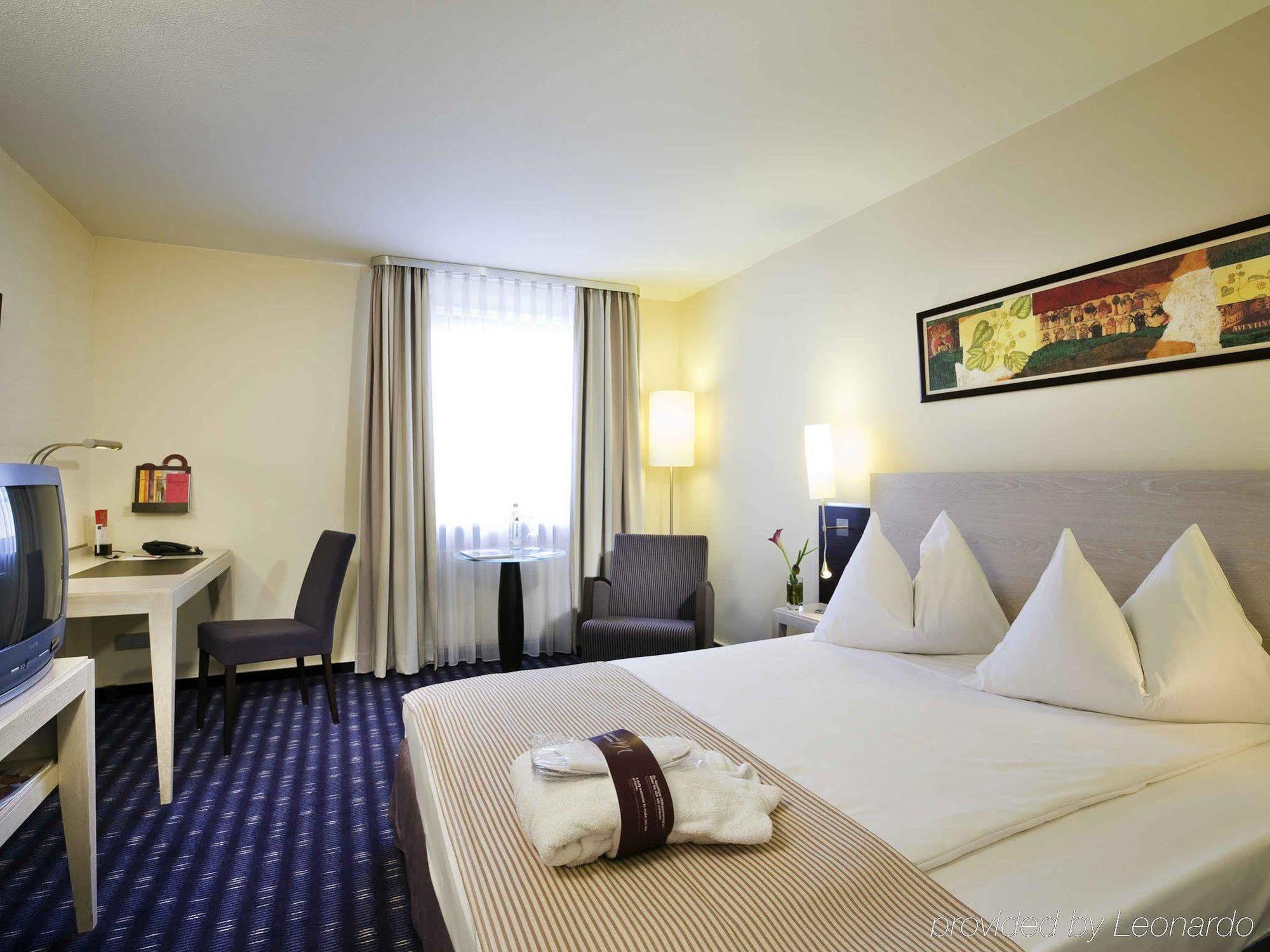 Mercure Hotel Muenchen Sued Messe Dış mekan fotoğraf